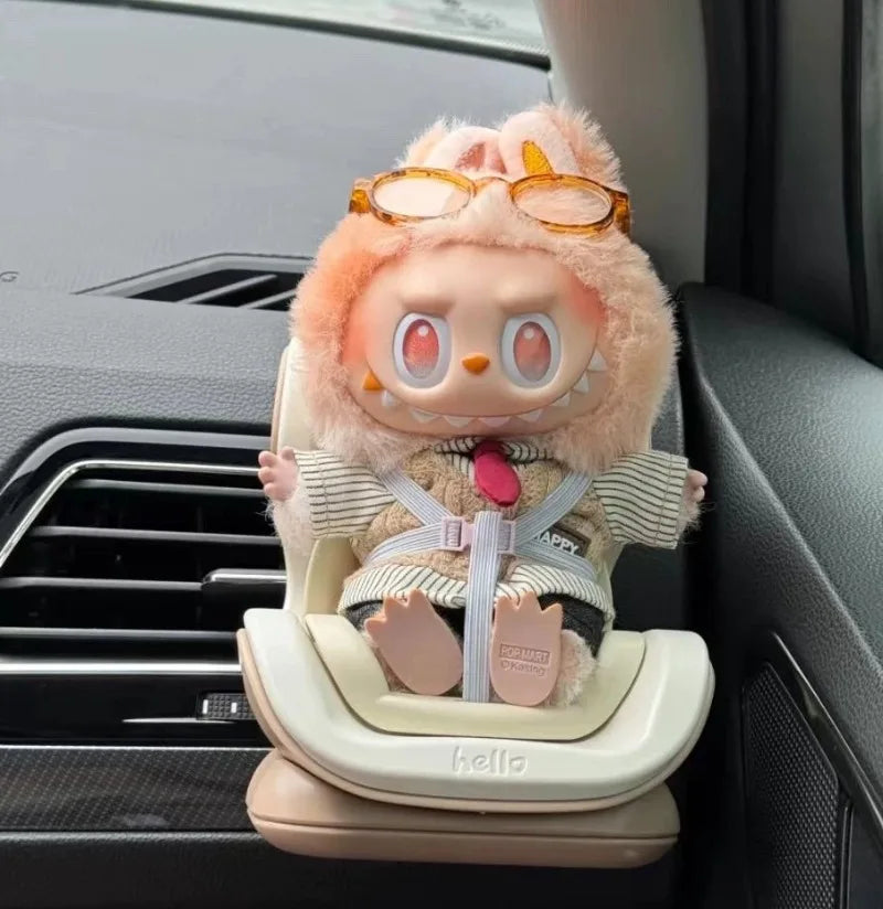 Labubu Autositz Niedliche Puppe 15-17 cm Puppensitz